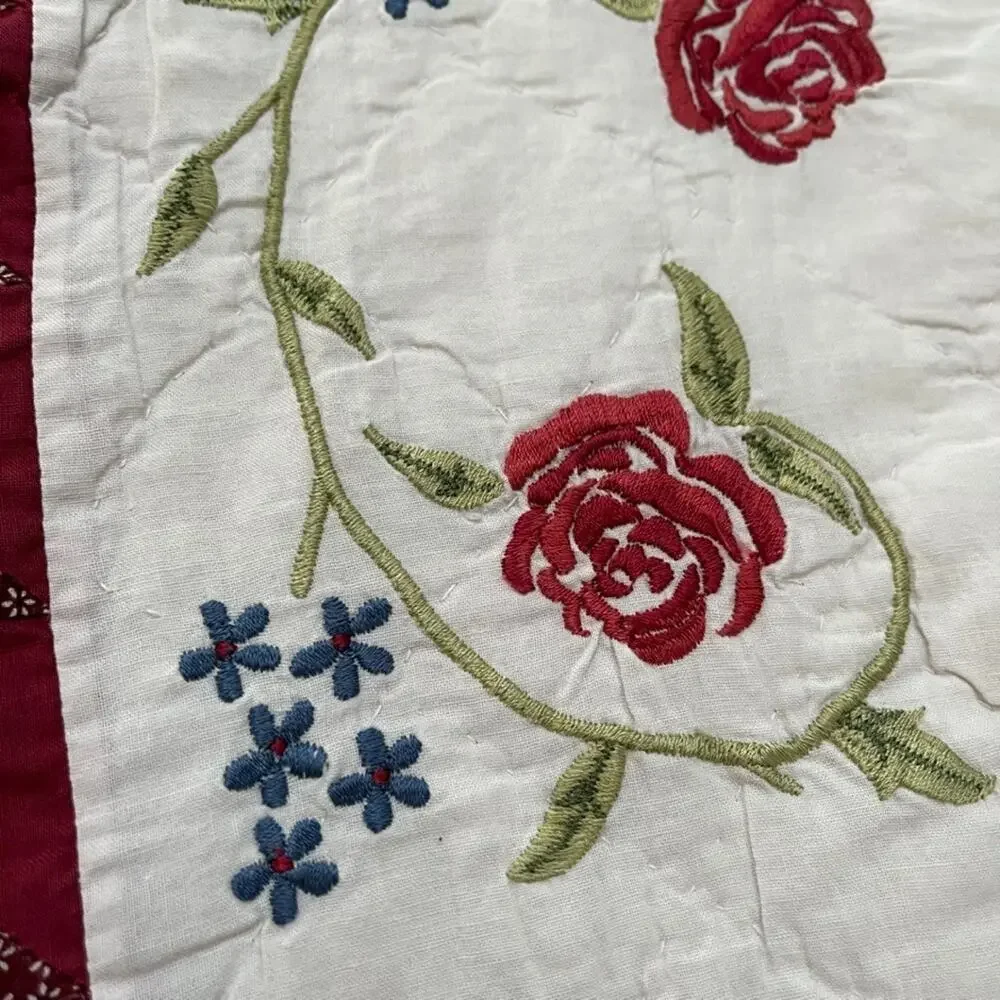 Vintage JCPenney's Home Collection Quilt Freedom Flag Patriotic 84